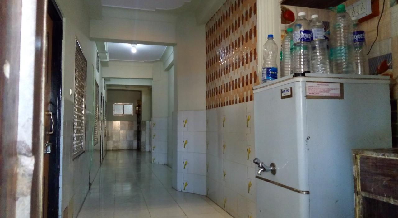 Hôtel Amber Plaza à Chittorgarh Extérieur photo